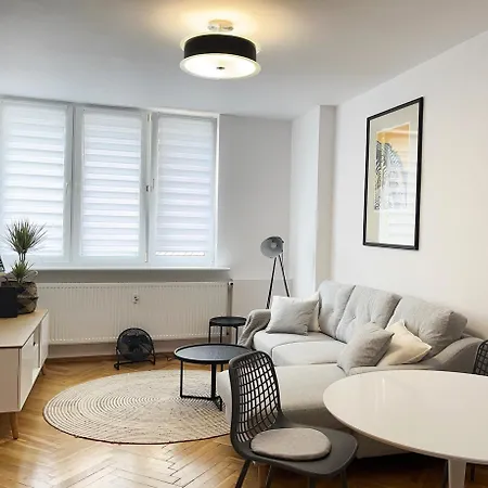 Apartment Mbg Stare Mariacka *